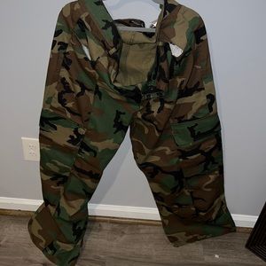 Size 16 cargo fatigue pants